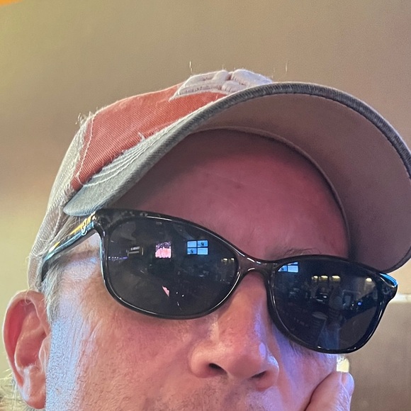 Gucci GC39 Sunglasses - Picture 2 of 6